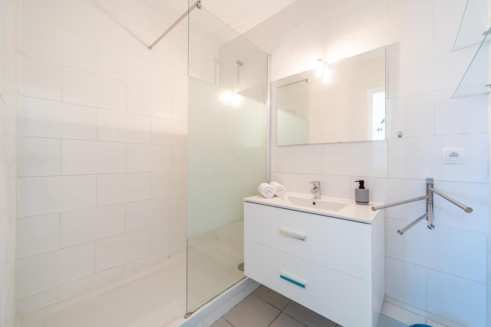 Confortable 2 Pieces 54 M2 Proche De La Mer Leilighet Nice